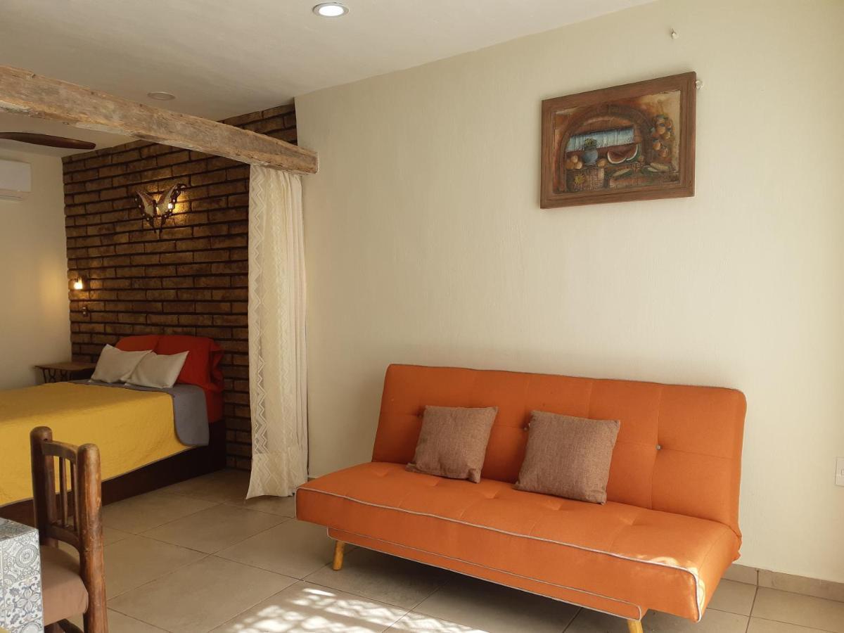 Aguacate Suites Mazatlan Dış mekan fotoğraf